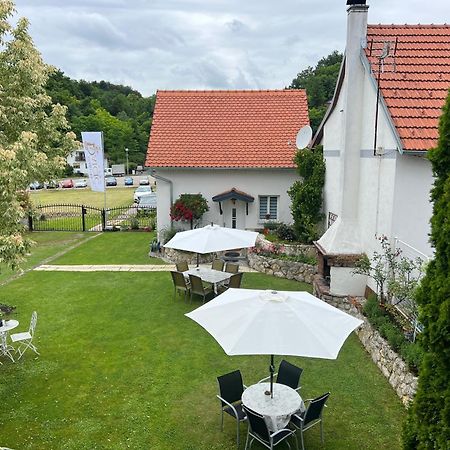 Holiday House Apartments Dajcic 瓦拉日丁托普利采 外观 照片